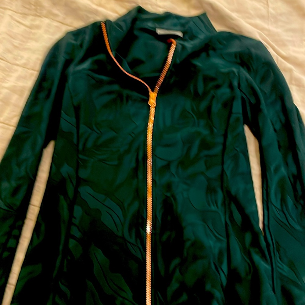 Foray Golf jacket. Forest green with rose gold zipper. Small.